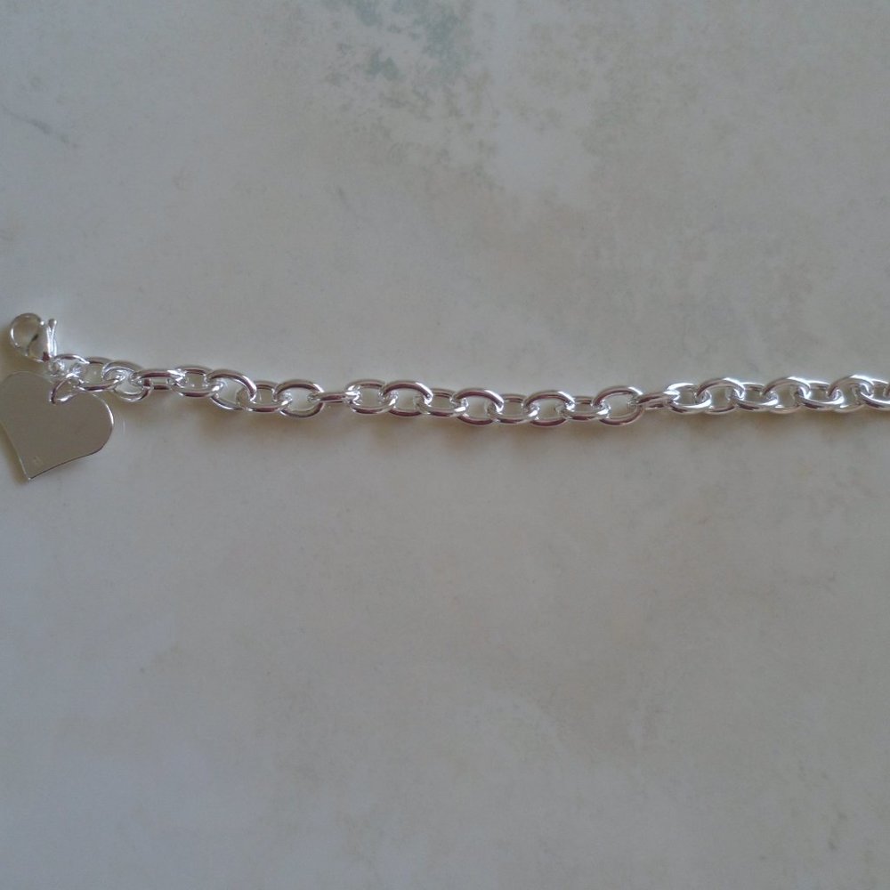 925 Silver Heart Chain Link Bracelet - Picture 9 of 10